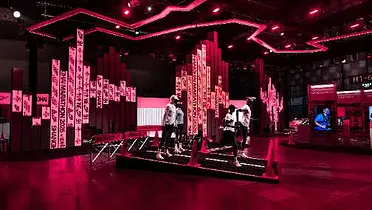 上海马拉松NIKE展台