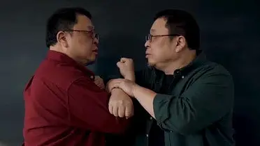 小猿AI广告，让四个老罗上演“学练之争”