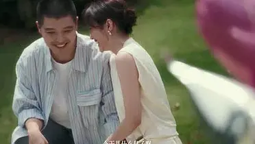 奔驰x马頔x李纯：值得「纯」爱的，到底是谁？